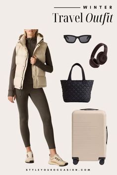 Looking for stylish yet comfy winter travel outfit ideas? I’ve got you covered with my curated list of chic and cozy airport looks! Whether you’re after cute plane outfits, comfy travel day styles, or classy and neutral airport outfit ideas, these women’s fashion picks will have you feeling stylish and comfy. Click through for my top winter travel style tips and outfit ideas! Casual outfits women, cozy outfits winter, comfy everyday outfit ideas Winter Travel Style