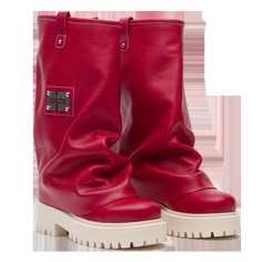 • Upper material: Red leather, offering a worn-in, casual look. • Shape: High boot with a relaxed fit, creating an oversized, slouchy style. • Iconic detail: Metal plaque with CR03 logo stitched on the side, adding a bold, urban touch. • Sole: Chunky beige rubber lug sole with pronounced tread for enhanced traction and stability. • Stitching: Visible and sturdy external stitching, highlighting the craftsmanship and casual design. • Pull tabs: Small pull tabs at the top for easy wear. • Sole heig Red Pointed Toe Boots, Buffalo Shoes Outfit Street Styles, Pony Style, Pretty Shoes Sneakers, Statement Shoes, Slouchy Style, Statement Shoe, Pointed Toe Boots, Red Boots