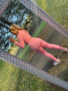 - Stripe sleeve detail - Plastic zipper front detail - Body con - Thick stretch material - High neck - Adjustable neckline v Pink Workout Set, Energy And Motivation, Pink Workout, Pink Barbie, Hit The Gym, Powerful Energy, You Better Work, Workout Sets, Striped Sleeve