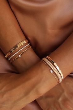 Small Layered Bracelets, Luxury Everyday Gold Bracelet, Gold Link Bracelet Stack, Luxury Chain Bracelet With 17 Jewels For Daily Wear, Bracelets Gold Sets, Luxury Gold Bracelet For Women, Party Occasion, Bunny Bracelet, Gold Bracelets Stacked, Modern Gold Jewelry