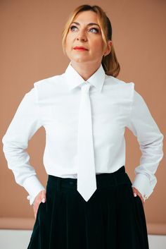 Elegant Fitted Button-up Shirt, Formal Cotton Blouse, Fitted Cotton Blouse For Formal Occasions, Formal Fitted Cotton Blouse, Elegant Long Sleeve Dress Shirt For Daywear, Fitted Professional Tops For Office Wear, Professional Fitted Tops For Office Wear, Fitted Button-up Blouse For Business, Classic Fitted Blouse For Office