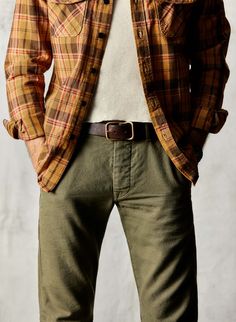 oscar washed olive canvas Classic Relaxed Fit Cargo Pants For Fall, Classic Everyday Tapered Leg Cargo Pants, Classic Cargo Pants With Straight Hem For Fall, Fall Cotton Work Pants With Belt Loops, Classic Cargo Pants With Welt Pockets For Fall, Classic Straight Leg Cargo Pants For Fall, Classic Relaxed Fit Chinos For Fall, Classic Green Cotton Work Pants, Classic Brown Bottoms For Everyday