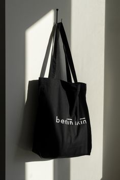 Our eco-friendly branded tote bag is made from organic cotton, making it the perfect blend of style and sustainability. Use it to pack your Berlin Skin on trips or as an everyday tote. Tote Bag Photoshoot, Bag Poses, Bag Photoshoot, Branded Tote Bags, Eco Friendly Brands, Everyday Tote, Ipad Cases, Ipad Case, Canvas Tote