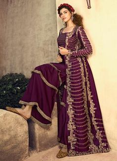 Dark Green And Red Embroidered Peplum Style Gharara Suit - Hatkay – Hatkay.com Bollywood Style Dress, Suits Punjabi, Punjabi Salwar, Fashion Purple, Designer Anarkali Suits, Kameez Designs, Lehenga Suit, Silk Crop Top, Gaun Fashion