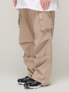 This is a casual and comfortable work pants that is made out of high quality cotton 100% denim fabric. With design detail of cargo pockets on the side, pin tuck detail on the knee and semi wide silhouette, it gives a comfortable and trendy mood.- Semi wide silhouette- Pigment denim fabric- Double pin tuck on the knee- Triple stitches detail Khaki Straight Cargo Jeans For Streetwear, Baggy Cotton Cargo Jeans With Patch Pockets, Khaki Cotton Straight Cargo Jeans, Khaki Cotton Cargo Jeans With Pockets, Tapered Leg Cotton Cargo Jeans, Baggy Khaki Cargo Pants With Straight Leg, Baggy Straight Cargo Jeans In Cotton, Baggy Cotton Cargo Jeans With Pockets, Baggy Cotton Cargo Jeans For Workwear