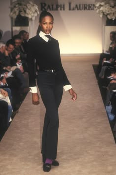 Ralph Lauren Runway, Classic Ralph Lauren, Ralph Lauren 90s, Ralph Lauren Fall, Corporate Fashion