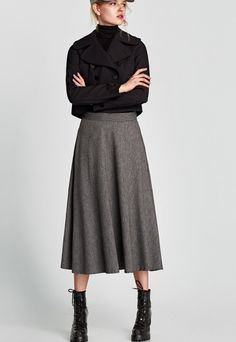 New With Tag Chic A-line Winter Bottoms, Chic A-line Winter Skirt, Chic Winter Bottoms Midi Length, Chic Midi-length Winter Bottoms, Chic Zara Skirt For Fall, Chic Winter Midi-length Bottoms, Chic Zara Skirt For Winter, Chic Zara Winter Skirt, Zara Flared Skirt For Workwear