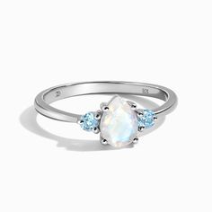 Moonstone Ring - Lania – Moon Magic Moon Stone Ring, Magic Rainbow, Magic Jewelry, Moonstone Rings, Gold Rings For Women, Rose Gold Rings, Birthstone Rings, Moonstone Stone, Rainbow Moonstone Ring