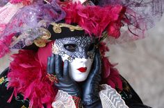 Photo de Stéphanie Gothic Masquerade, Masquerade Mask Costume, Beautiful Masks, Carnival Masquerade