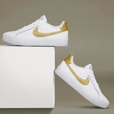 Nike Court Royals Women Metallic Gold Size 7 Nike Gold, Cool Accessories, Shoes Color, Amazon Finds, Metallic Gold, Royals, Nike Shoes, Nike Women, Gold Metal