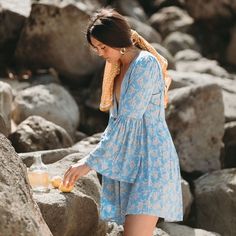 Flowy Light Blue Floral Dress From Xix Palms. Size 3 By Their Sizing But I Think It’s A Bit Bigger Than A Medium/Us 6. Deep V And Belle Sleeves, Can Be Made Less Deep Since It Has A Hook And Eye Closure An Inch Up From The V. Polyester! Really Nice And Cute, Just Too Big For Me Sadly. 21” Pit To Pit. Blue V-neck Sundress For Spring, Light Blue V-neck Mini Dress For Vacation, Light Blue Long Sleeve Mini Dress For Summer, Long Sleeve Light Blue Mini Dress For Summer, Blue V-neck Summer Mini Dress, Summer Blue V-neck Mini Dress, Blue V-neck Mini Dress For Summer, Blue V-neck Sundress Mini Dress, Blue Mini Dress For Daywear