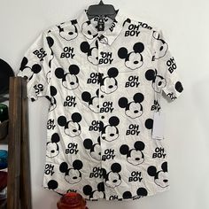 New With Tags - Disney X Neff Mickey Mouse Oh Boy Black & White All Over Print Button Down Short Sleeve Top Size M Cute White Mickey Mouse Shirt, White Disney Shirt For Summer, White Cotton Disney Shirt, Fun Short Sleeve Mickey Mouse Shirt, Fun Mickey Mouse Short Sleeve Shirt, Spring Mickey Mouse Short Sleeve Top, Disney Character Print Summer Shirt, Spring Mickey Mouse Cotton Top, Casual Mickey Mouse Cotton Tops