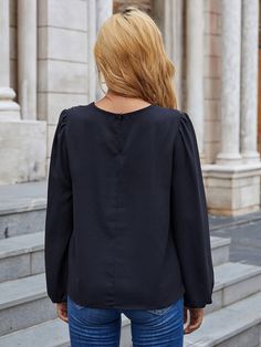 The EMES SHOP blouse is detailed with a dainty web lace neck detail. Features a round neck line. long sleeves. and regular fit. Pair it with a denim skirt and boots for a fun look.MATERIAL:100%Soft Poly MEASUREMENTS:Product Length 23"-25"in Small | Bust & Hem Width : 35"-37"in Medium| Bust & Hem Width : 37"-39"in Large| Bust & Hem Width : 39"-41"in X Large| Bust & Hem Width : 41"-43"in MEASUREMENTS:Product Length 58"-63"cm Small | Bust & Hem Width : 88"-93"cm Medium| Bust & Hem Width : 93"-98"cm Casual Bishop Sleeve Tops For Work, Casual Long Sleeve Top With Blouson Sleeves For Fall, Chic Tops With Lace Collar For Fall, Casual Tops With Lace Long Sleeves, Casual Long Sleeve Tops With Lace Sleeves, Chic Fall Top With Lace Collar, Casual Long Sleeve Lace Top Blouse, Chic Tops With Lace Long Sleeves, Fall Long Sleeve Blouse With Lace Sleeves