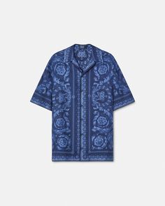 Find VERSACE Barocco Silk Shirt on Editorialist. A regular fit silk twill shirt with a notched collar and all-over tonal Barocco print. Versace Clothes, Silk Shirt Style, Versace Shirts, Versace Shirt, Guys Clothing Styles, Twill Shirt, Silk Twill, Versace Men, Notched Collar