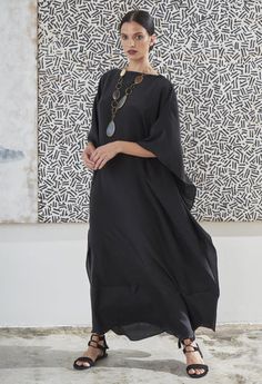 Eco friendly caftans and tunics inspired by the ocean, made on main street. Ethically sourced... Black Caftan, Silk Caftan, Black Convertible, Hostess Dresses, Quoi Porter, Gauze Dress, By The Ocean, Caftan Dress, Dinner Dress