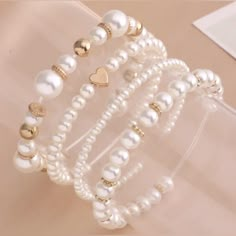 Super Cute Set, Can Be Worn With Anything! Perfect Gift For Anyone, Little Girl, Best Friend, Ect. Classy, Boho Vibe Smoke Free Home Ships Same Day As Purchase Thank You For Supporting My Small Business! خواتم خطوبة, قلادات متدلية, Faux Pearl Bracelet, Diy Bracelet Designs, Beads Bracelet Design, Handmade Jewelry Tutorials, Jewelry Accessories Ideas, Beaded Bracelets Diy, Bracelets Handmade Beaded