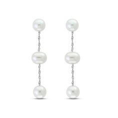 Lustrous freshwater cultured pearls dangle elegantly in these luxurious women's drop earrings. Fashioned in 14K white gold, the earrings secure in place with friction backs. From the Lali Jewels Collection. Wedding Glam, Freshwater Pearl Drop Earrings, Jared The Galleria Of Jewelry, Glam Wedding, Freshwater Cultured Pearls, The Best Day, Pearl Drop Earrings, 2 Carat, Pearl Drop