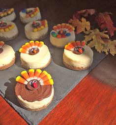 some cupcakes that have been decorated to look like turkeys