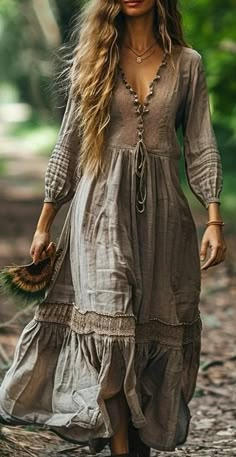 Fairy Core Outfits Casual, Linen Dress Pants, Boho Street Style, Trends 2025, Estilo Hippie, Boho Chic Outfits, Vintage Maxi Dress, Hippie Outfits