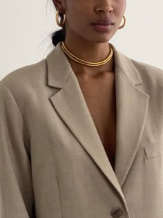 Ahimsa Necklace | Gold – Knature The Label Necklace Layering Ideas Gold, Necklace Photoshoot, Statement Necklace Outfit, Choker Outfit, Boho Style Inspiration, Necklace Outfit, Extraordinary Women, Gold Statement Necklace, Gold Choker Necklace