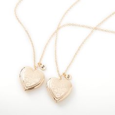 Claire's Best Friends Sisters Heart Locket Pendant Necklaces - 2 Pack Cute Friendship Necklaces, Matching Necklaces For Best Friends, Friendship Necklaces For 2, Bestie Necklace, Bestie Stuff, Sisters Necklace, Cookie Crumble, Fox Ring, Bff Jewelry