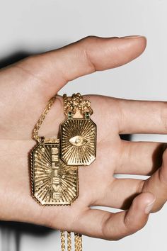 Believe double scapular �· Marie Lichtenberg Luxury Medallion Necklace With Intaglio, Luxury Medallion Jewelry With Hallmarks, Scapular Dyskinesis, Catholic Jewelry Scaperal, Scapular Necklace, Fine Jewelery, Yellow Gold Chain, Diamond White, Gold Chains