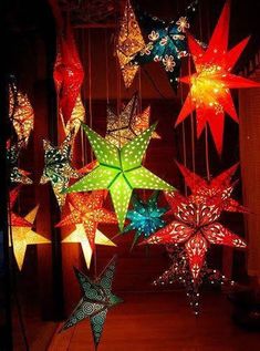 Fast Shipping 100 Pcs Star Decorative Paper Lamps Christmas Tree Decoration Paper Lanterns Festival Decoration Indian Decoration Party Supply type:- They are Papet Star Lampsgades. Quantity:- 100 pcs will be sent in assorted colors and design. Special Note :- Please Contact via etsy Conversation in case of any Customisation. Fast shipping will be given to the customer Customer will receive them very soon with in 4 to 7 buisness days. Uses:- You Can use Them in Every Aspect Of Life Like Small Par Pink Piano, Paper Star Lanterns, Diy Lampe, Star Lanterns, Star Lamp, Lantern Festival, Indian Decor, Paper Stars, The Ceiling