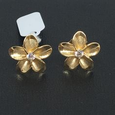 Style: Flower Earrings Mainstone: Cubic Zirconia Flower Size: 12.20mm Approx. Metal: 14k Yellow Gold. Not Gold Plated Or Gold Filled “No Trade!!” Photos Are Enlarged To Show Detail Please Refer To Photos With Measurements For The Size Cz Stud Earrings, Gold Flower, Flower Earrings Studs, Flower Studs, Gold Flowers, Flower Earrings, Gold Filled, Cubic Zirconia, Gold Plate