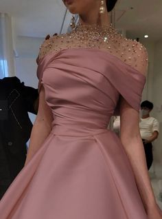 A-Line Evening Gown Elegant Dress Formal Red Green Dress Floor Length Short Sleeve Illusion Neck Satin with Ruched Beading 2024 2024 - $139.99 Red Green Dress, Wedding Evening Gown, Sparkle Prom Dress, Gown Elegant, White Ball Gowns, Women's A Line Dresses, Dresses Formal Elegant, Elegant Prom Dresses, Evening Gowns Elegant