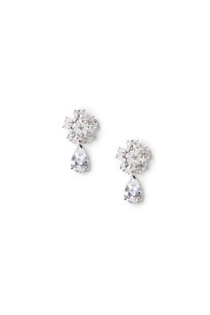 Color_Silver/Crystal Dazzling Sparkling Crystal Cluster Earrings, Dazzling Sparkling Bridal Earrings For Formal Occasions, Sparkling Dazzling Bridal Earrings For Formal Occasions, Elegant Sparkling Cubic Zirconia Cluster Earrings, Formal Crystal Earrings With Sparkling Stones, Dazzling Crystal Earrings With Sparkling Stones For Formal Occasions, Elegant Diamond White Bridal Earrings With Sparkling Stones, Elegant Diamond White Crystal Earrings With Sparkling Stones, Elegant Chandelier Earrings With Sparkling Cubic Zirconia