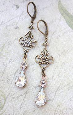 Long Filigree Earrings Vintage Glass Earrings Filigree Earrings, Rhinestone Bridal, Rhinestone Wedding, Bracelet Diy, Diy Schmuck, Glass Earrings, Earrings Vintage, Vintage Jewellery, Vintage Earrings