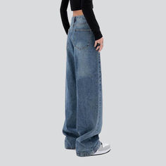 Introducing our 2023 Spring-Summer Collection ââ‚?vintage blue women's baggy jeans! Combining classic fashion with contemporary design. these jeans are the ideal way to express your style. Whether you're looking for a casual weekend-ready look or something to dress up your everyday wardrobe. these jeans are sure to turn heads.Why You'll Love ThemMade with premium-quality denim. these jeans are designed to last. The high-waisted and baggy fit adds a touch of retro charm to any ensemble. while the Women Baggy Jeans, Blue Baggy Jeans, Jean Jacket Patches, Street Trends, Street Style Trends, Loose Jeans, Love Vintage, Current Fashion Trends, Jeans Online