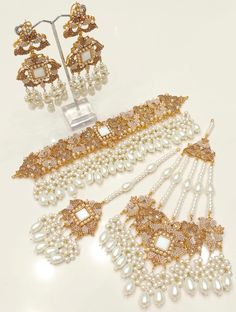 High quality full bridal set Festive White Bridal Sets For Weddings, White Bridal Accessories With Stone Work For Wedding, White Party Sets With Stone Work, White Kundan Bridal Accessories For Festive Occasions, Festive White Kundan Bridal Accessories, Traditional White Bridal Sets For Party, White Bridal Accessories With Stone Work For Festive Occasions, White Bridal Sets With Stone Work For Party, White Stone Work Wedding Items