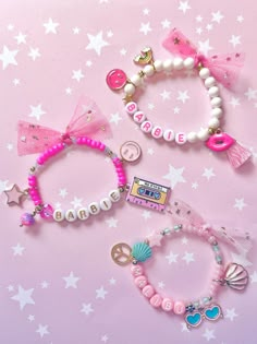 Beaded Bracelets Barbie, Beaded Barbie Bracelets, Barbie Themed Bracelet, Barbie Inspired Beaded Bracelet, Cute Small Bead Bracelet Ideas, Barbie Inspired Bracelet, Barbie Bracelet Beads, Barbie Beaded Bracelet, Barbie Friendship Bracelet