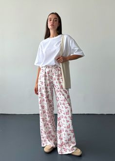 Linen floral pants for women, Mid waist wide leg linen pants, Linen maxi pants with straight legs, Pink floral print trousers Classic wide-leg linen pants - relaxed fit. Handmade linen pants are a must-have for your summer, perfect for a day of meetings or outdoor activities. Linen makes the best micro-climate of the skin, is breathable, and absorbs moisture and perspiration. match top https://www.etsy.com/listing/1225887753 ■ color: white with floral print ■ sizing: XS/S Waist - 34 cm Hips - 52 cm Length - 100 cm The width of the trouser leg is 30 cm M/L Waist - 37 cm Hips - 56 cm Length - 100 cm The width of the trouser leg is 30 cm ■ material: 67% linen 33% viscose ■ style: - wide leg - mid waist - side pockets - elastic waist - maxi length ■ fit: The model is 168cm/ 5′ 6″ tall and wear Mid-rise Floral Print Pants For Spring, Casual Mid-rise Floral Print Pants, Pink Floral Print Full-length Bottoms, Mid-rise Fitted Floral Print Pants, Pink Floral Print Full-length Pants, Micro Climate, Maxi Pants, Pants Linen, Pink Floral Print