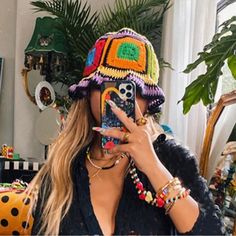 Very Trendy !!! Multi Colored Crochet Hat Outfit Black Woman, Knitted Bucket Hat, Women Bucket Hat, Shein Accessories, Bucket Hat Outfit, Hat Outfit, Teen Outfits, Crochet Bucket, Crochet Bucket Hat