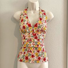 Nwot Moda International Halter Top. Sz Xs Fitted Multicolor V-neck Halter Top, Fitted V-neck Halter Top For Summer, Casual Fitted Multicolor Halter Top, Fitted Multicolor Halter Top, Fitted Floral Print Halter Top, Fitted Beach Tops, Fitted Halter Neck Top With Floral Print, Fitted Floral Print Halter Neck Top, Fitted Multicolor Floral Print Halter Top