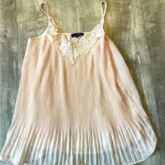 Baby Doll, Tank Top, Spaghetti Straps, Blush Color, Size Large New With Tags Pink Camisole With Spaghetti Straps For Brunch, Flowy Spring Camisole, Cute Summer Camisole With Spaghetti Straps, Cute Spaghetti Strap Camisole For Summer, Cute Spaghetti Straps Camisole For Summer, Cute Beach Camisole With Spaghetti Straps, Cute Lace Trim Cami Camisole, Cute Spaghetti Strap Camisole For Beach, Cute Camisole With Lace Trim