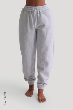 Baggy Fit Structured Sweatpants - Light Heather Gray Baggy Fits, Small Tops, Heathers, Jogging, Heather Grey, Full Length, Everyday Wear, Sweatpants, Relaxed Fit