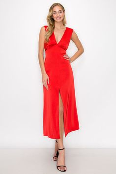 Captivate everyone you meet with this exquisite red sleeveless satin midi dress. Crafted from smooth satin with a stunningly sleek silhouette, this midi dress brings your style to the next level and modern allure. Whether you’re attending a dinner party or an evening function, this dress is the ideal choice for a look of effortless sophistication. Red Sleeveless Satin Midi dress Open back design Red Sleeveless Satin Dress For Night Out, Sleek Satin V-neck Midi Dress, Elegant Red Sleeveless Satin Dress, Red Satin Maxi Dress For Party, Chic Red Sleeveless Satin Dress, Elegant Red Satin Dress For Cocktail, Red Satin Midi Dress For Formal Occasions, Red Midi Length Satin Dress, Sleeveless Satin Dress For Evening Parties