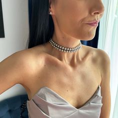 Fall in love with this two layers silver pearls choker necklace. Good to wear with your everyday outfits or to give a bit of sophistication to your evening dress.  👗 This choker necklace would be perfect for your bridesmaids to match their dresses and create a seamless look! I actually have a discount code if you buy more than 3 necklaces for your bridesmaids or flower girls. Add this code at the checkout and you will get 25% OFF: BRIDESMAIDS (this code is valid when you're buying 3 or more nec Pearl Charm Choker Necklace For Party, Party Pearl Charm Choker Necklace, Party Choker Necklace With Pearl Charm, Pearl Drop Choker Necklace, Evening Pearl Embellished Choker Jewelry, Classic Silver Choker Jewelry, Formal Pearl-embellished Choker Necklace, Pearl Embellished Choker, Silver Glamorous Pearl Necklace For Party