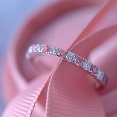 Pink Wedding Band, Blue Diamond Wedding Band, Pink And White Weddings, Glamorous Jewelry, Beautiful Wedding Bands, Bling Ring, Diamond Top, Rings Women, Pink Diamonds