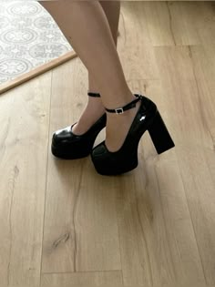 #shoes #black #heels #vintage #dark Black Heels Aesthetic Vintage, Black Shoes Aesthetic, 2000s Prom, Black Heels Prom, Heels Vintage, Heels Prom, Heels Aesthetic, Grey Heels, Colorful Heels