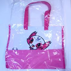 Includes: Tote bag Two small pouch bags Mini purse plush Pass holder plush 3D paper figure White Cartoon Style School Bags, Cartoon Style White School Bag, White Cartoon Travel Bags, White Cartoon Style Travel Bags, White Cartoon Bags For Daily Use, Cartoon Style White Bag For Daily Use, Pink Cartoon Bag For Everyday Use, Kawaii White Gift Bag, White Shoulder Bag Suitable As A Gift For School