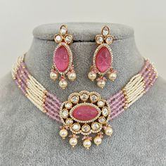 Pink Premium quality gold plated silver foiled Kundan necklace/Traditional/Ethnic/Kundan Jewelry/ Kundan Choker/Indian Bridal/wedding Kundan Bandhai Necklace With Gold Plating Regular Size And Adjustable Choker Necklace Kundan Necklace Set Color, shades, texture displayed may slightly vary from the actual product due to digital image limitations. We request you to consider these minor variations. Please expect the possibility of some slight imperfections when buying handmade jewelry.  Please let me know if you have any questions. Arrives in a gift box. Thank you so much for visiting my shop. Kundan Bridal Necklace Gift For Eid, Eid Jewelry With Zari Work For Puja, Zari Work Jewelry For Eid Puja, Eid Round Kundan Temple Necklace, Zari Work Jewelry For Puja And Eid, Temple Jewelry Necklaces For Eid Puja, Temple Jewelry Necklaces For Puja And Eid, Heavy Kundan Necklace For Puja And Festive Occasions, Bollywood Style Necklaces For Puja And Eid