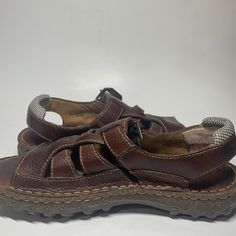 Never Worn! Excellent Like New Condition. Size - 6 Smoke Free & Clean Pet Home Casual Brown Synthetic Sport Sandals, Casual Round Toe Slingback Sandals For Outdoor, Casual Slingback Sandals For Outdoor, Casual Leather Slingback Sandals For Beach, Brown Cushioned Round Toe Sport Sandals, Casual Brown Slingback Sandals With Round Toe, Casual Leather Sport Sandals For Summer, Casual Leather Slingback Sandals For Vacation, Casual Slingback Sandals With Round Toe