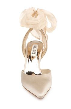 Latte Blaze Satin Bow Stilettos Front Side Bride Outfits, Bride Clothes, Satin Color, Silk Charmeuse, Silk Organza, Satin Bow, Black Wedding, Badgley Mischka, Women Style