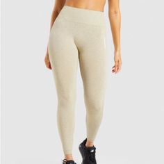 Size Small Gently Worn ; Great Condition Out Of Stock Online Gymshark Crop Top, Dark Grey Leggings, Beige Leggings, Gymshark Flex Leggings, Ruched Leggings, Flex Leggings, Orange Leggings, Purple Leggings, Gymshark Leggings