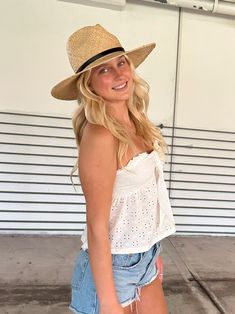 Person wearing straw panama hat with a black leather band Summer Straw Hat Band In Beige, Elegant Beige Straw Hat Band, Black Straw Hat, Casual Style, Chic Black Woven Hat, Black Handwoven Straw Hat With Curved Brim, Straw Panama Hat, Wide Brimmed, Leather Band, One Size Fits All