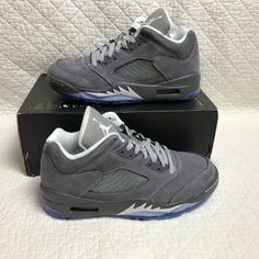 Nike Air Jordan V Low Golf Shoes Sneakers Mens SZ 7.5 Wolf Grey CU4523-005 NWOB The shoes are new without box. Take a look at pictures for details. Modern Lace-up Basketball Shoes With Air Cushioning, Gray Lace-up Sneakers With Air Cushioning, Gray Low-top Jordan Shoes For Light Sports, Gray Low-top Custom Sneakers For Jogging, Gray Lace-up Jordan Sports Shoes, Gray Jordan Sports Shoes, Sports Jordan Shoes In Gray With Branded Insole, Gray Low-top Basketball Shoes With Cushioned Footbed, Jordan Low-top Running Shoes With Boost Midsole